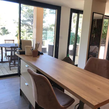 Adorable Appartement De 60 M2 Avec Terrasse Privee De 100M2 -Lumineux - Calme Et Verdure A 10 Min De La Mer Cagnes-sur-Mer Exterior photo