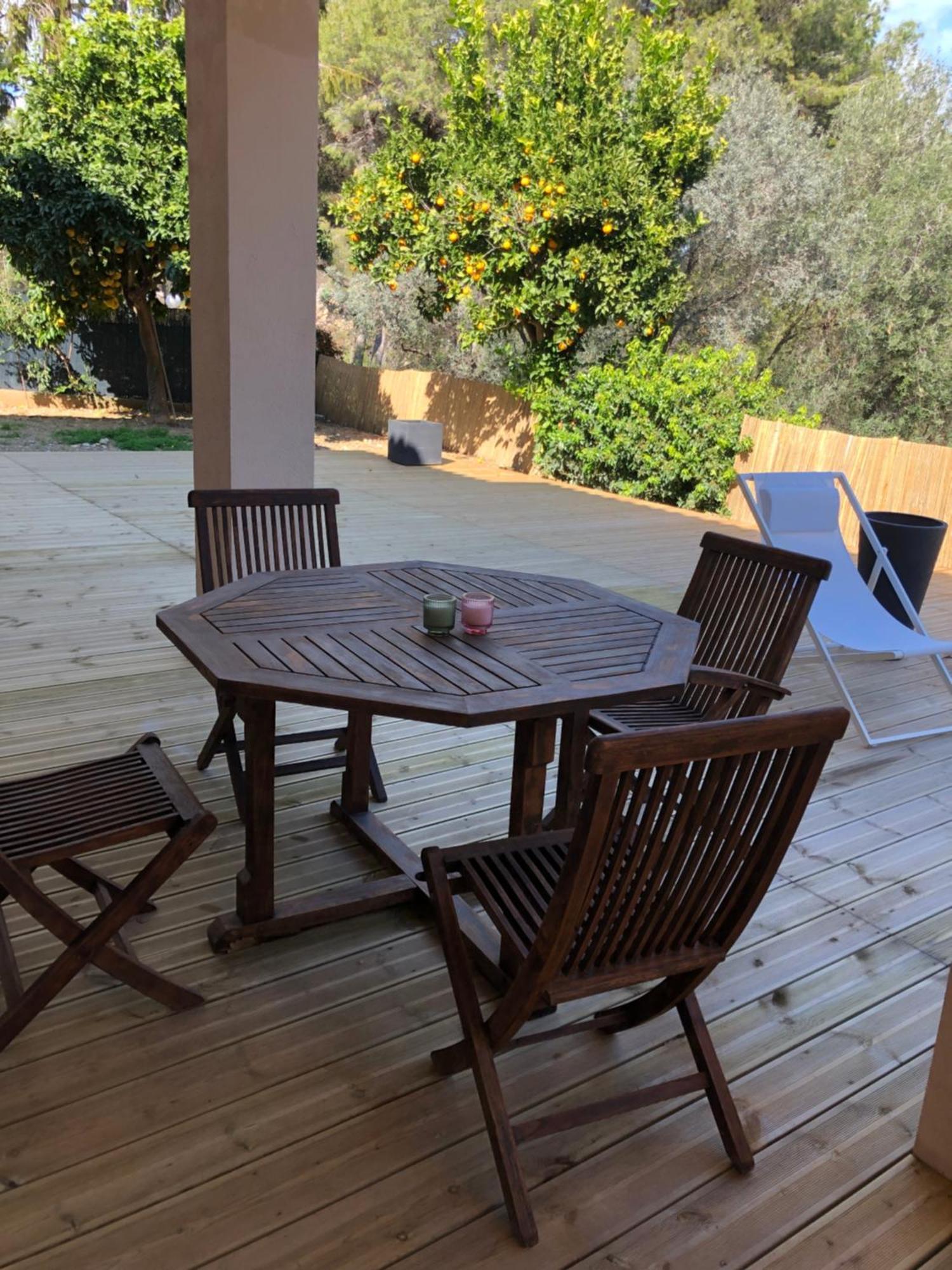 Adorable De 60 M2 Avec Terrasse Privee De 100m2 -lumineux - Calme Et Verdure A 10 Min De La Apartment