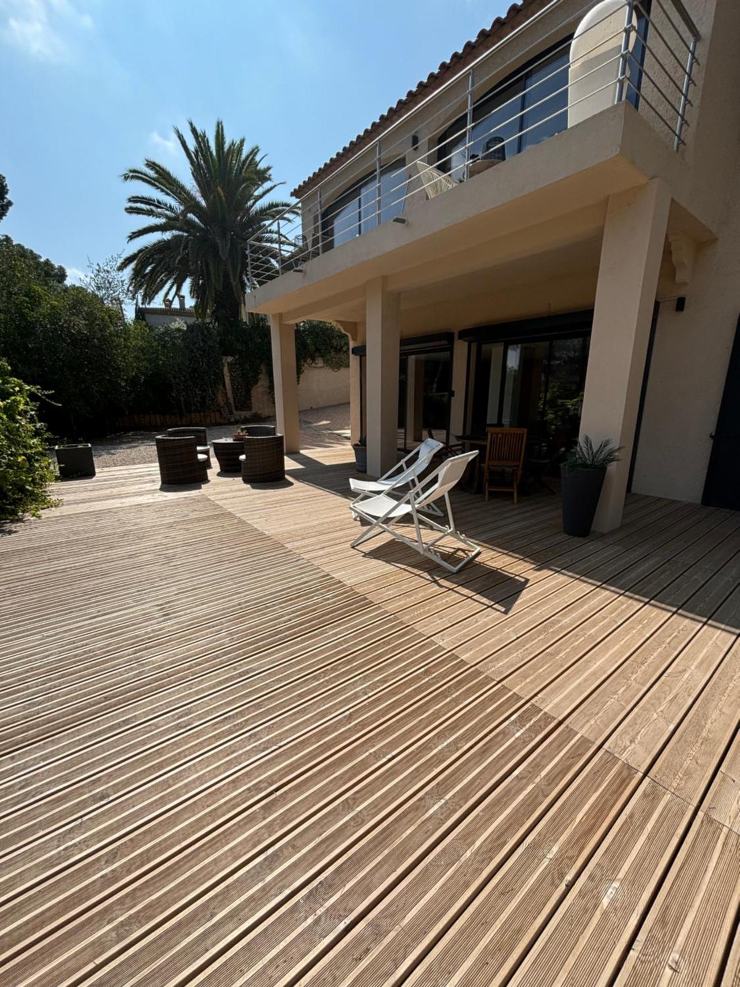 Apartment Adorable De 60 M2 Avec Terrasse Privee De 100m2 -lumineux - Calme Et Verdure A 10 Min De La
